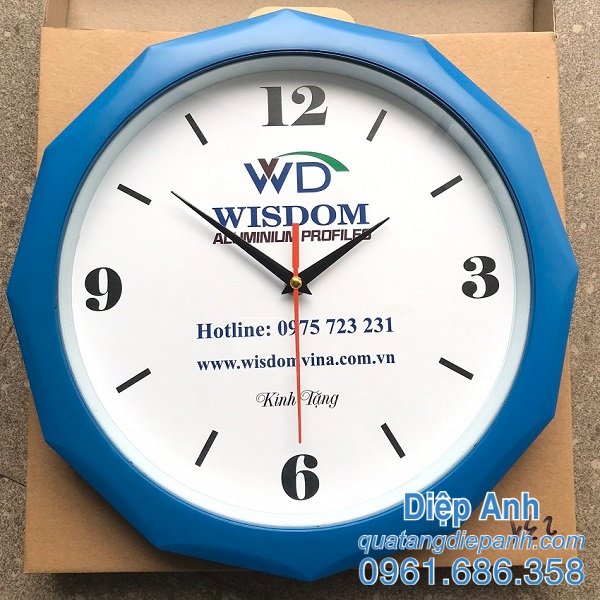 đồng hồ treo tường quà tặng in logo