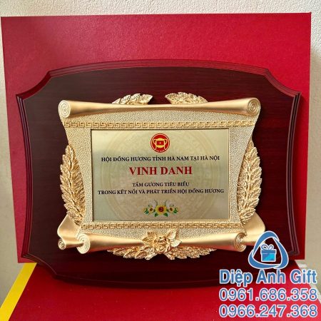 bảng vinh danh