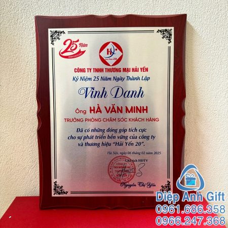 bảng vinh danh