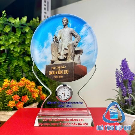 kỷ niệm chương