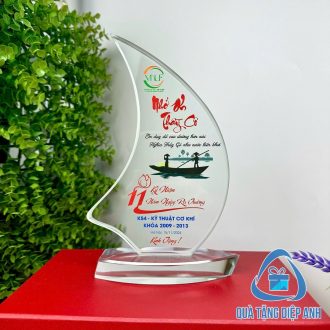 kỷ niệm chương họp lớp