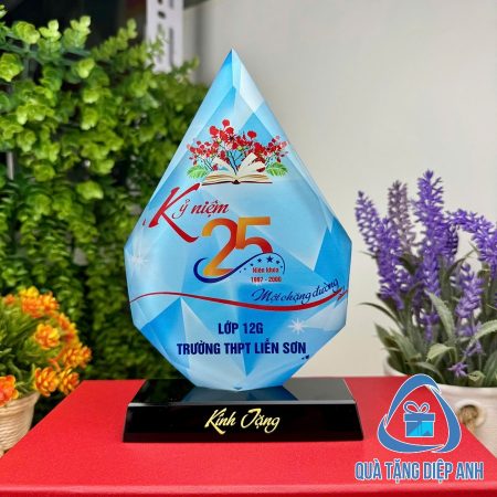 kỷ niệm chương họp lớp