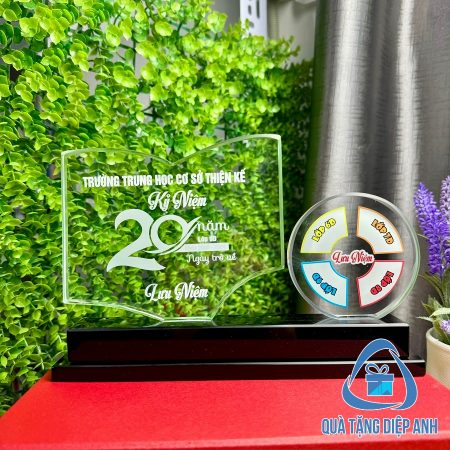 kỷ niệm chương họp lớp